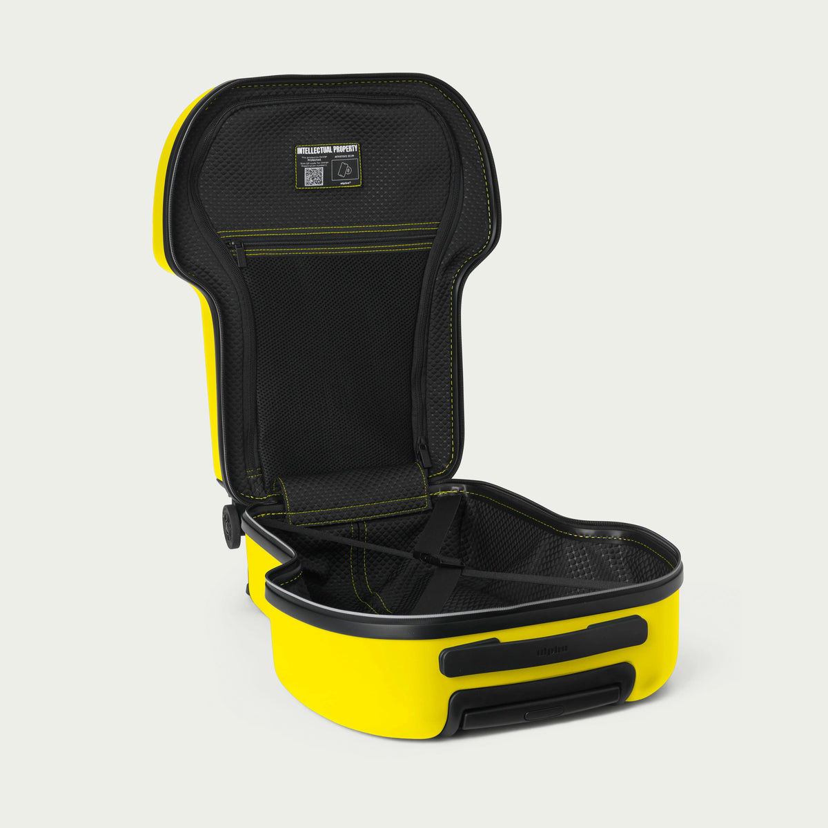 Suisse Cabin Luggage by alpha®
